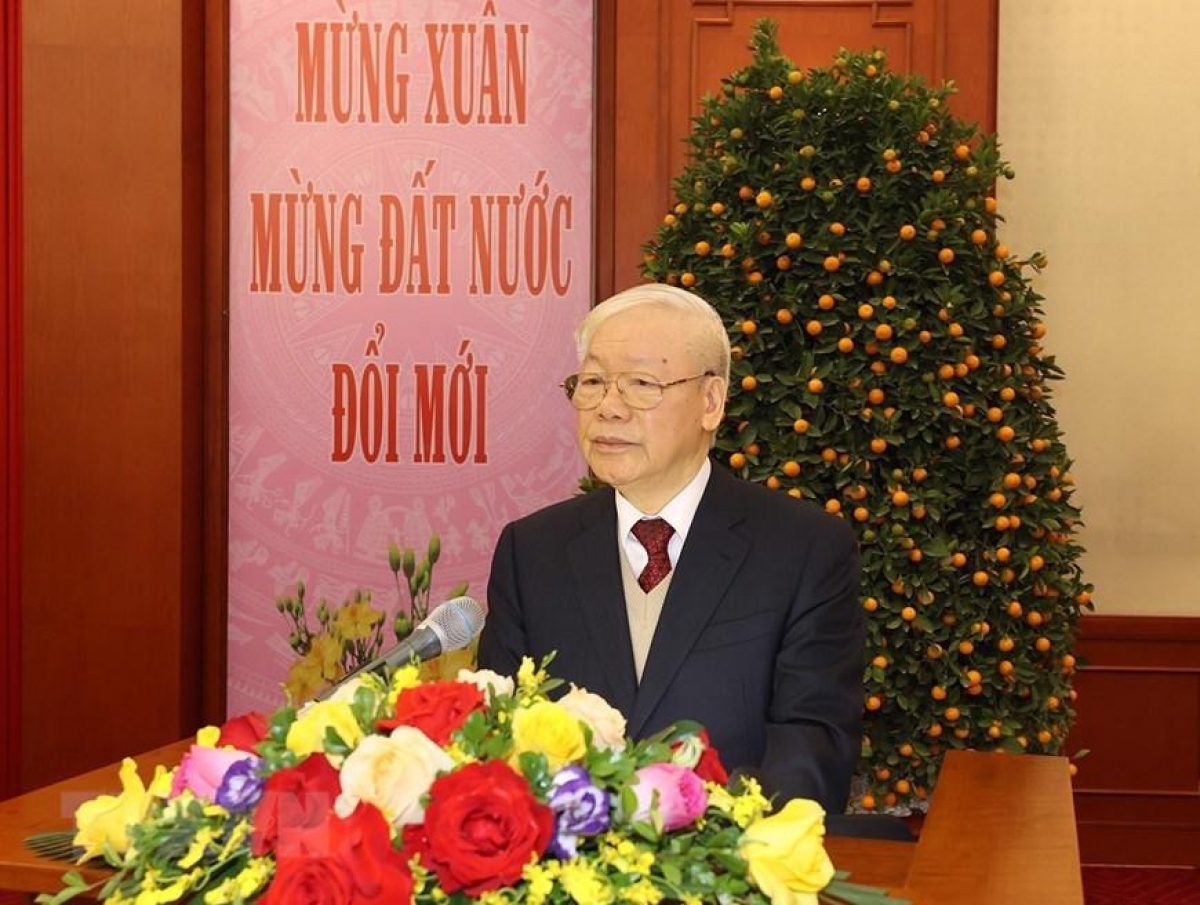 Party chief hosts pre-Tet meeting with Party, State, and former leaders